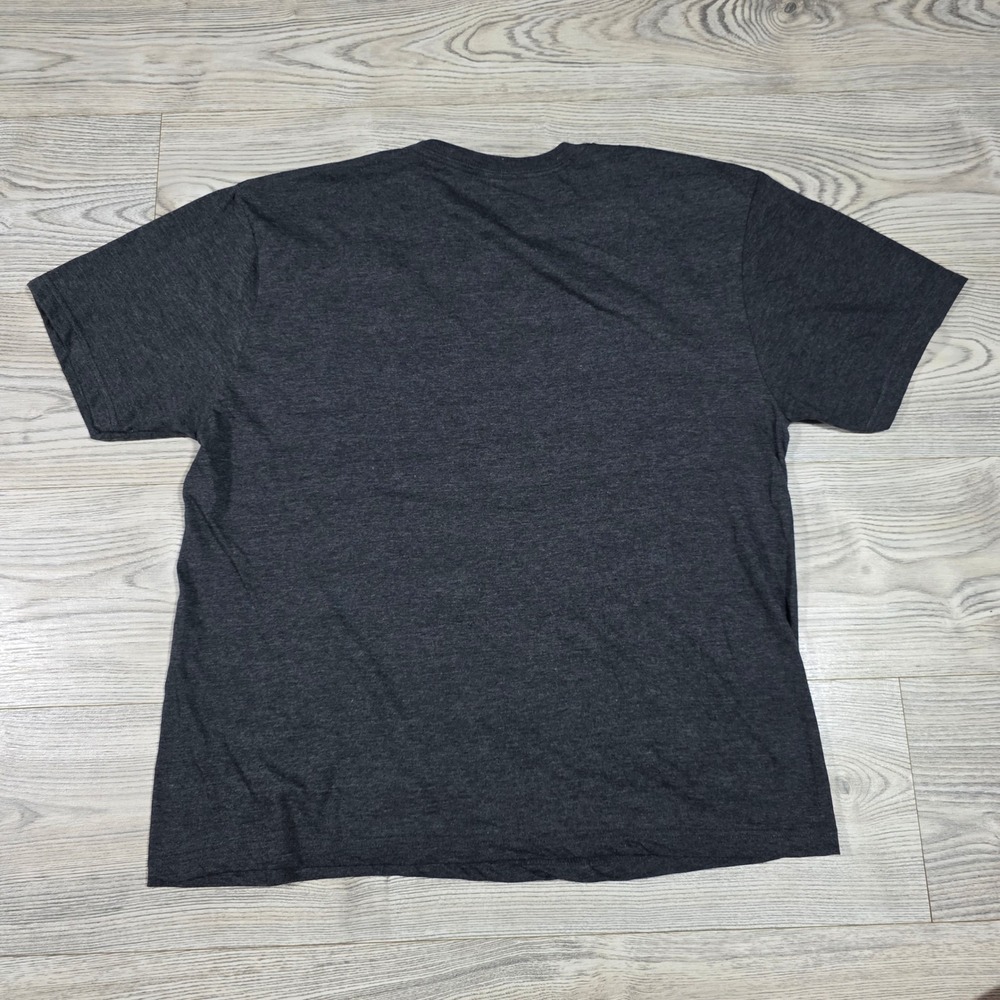 The Duck Company - Bucks Lake CA "Hey Look A Menu" Bear Graphic Tee - Size Large - Picture 3 of 4